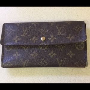 Louis Vuitton Monogram Wallet